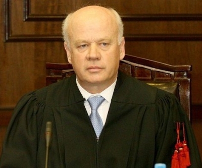 Pse Rama po përpiqet për të hequr nga sistemi i drejtësisë Xhezair Zaganjorin