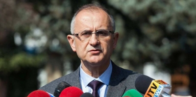 Uron Petrit Vasili: Tw risjellim dritën dhe shpresën