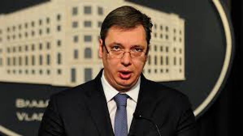Presidenti serb përgatit ushtrinë për luftë me “mullinjtë e erës”