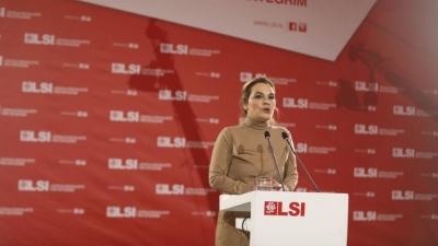 Përshtypjet e një nëne pas takimit me Kryemadhin: “Monika është burrneshë si Shote Galica”