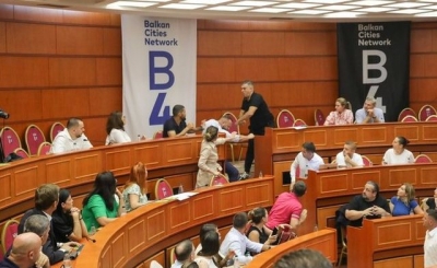 Veliaj në rolin e skuthit, si e nxiti sherrin mes Valterit e Blushit