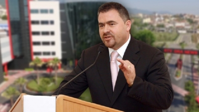Sulmi politik ndaj Ora News,deputeti plas bombën: Ylli Ndroqi është shantazhuar, i është cënuar jeta