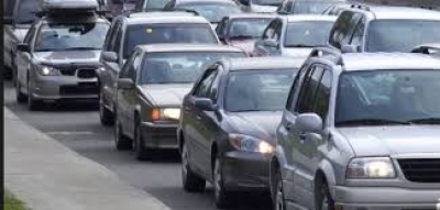 Video/ Bllokohet Rruga e Kombit, trafik kilometrik