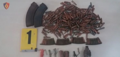 Drogë, tritol dhe municione, kapet 34-vjeçari në Kurbin
