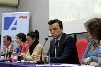 Shehaj: Komunizmi është akoma gjallë si mendësi