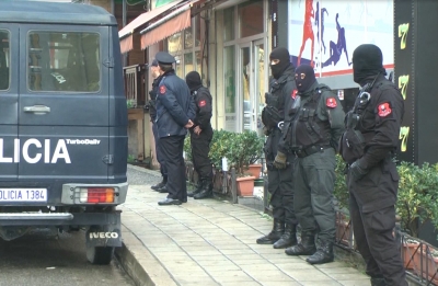 Pamje nga vendi ku dhëndri vrau vjehrrin dhe vjehrrën e tij