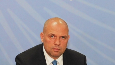 Ylli Manjani: Qeveria Rilindase ka lënë rrugët gjithë gropa e gunga