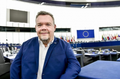 Eurodeputeti skanon Shqipërinë dhe ngre alarmin:Maxhoranca po përfiton nga mungesa e Gjykatës Kushtetuese