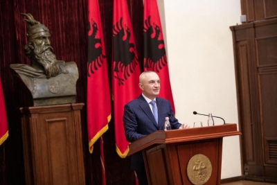 A do ta shpërndani Parlamentin? Meta: Jo të gjitha sot, kemi zhvillime