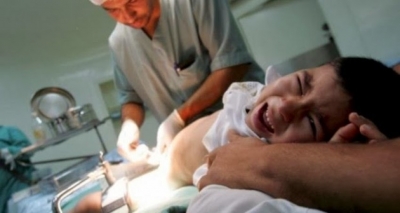 Suedi, propozim-ligj për ndalimin e synetimit të fëmijëve
