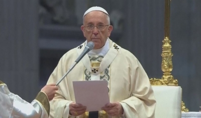 Papa i pergjigjet akuzave për fshehjen e abuzimeve seksuale