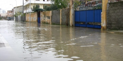 Rritet rreziku nga përmbytjet – Veprat mbrojtëse të pa rehabilituara