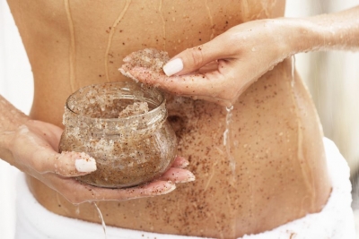 Si të përgatisim scrub për lëkurën në kushte shtëpie