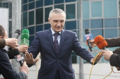 Presidenti shpërndan një reagim të Manjanit për ambasadën e SHBA