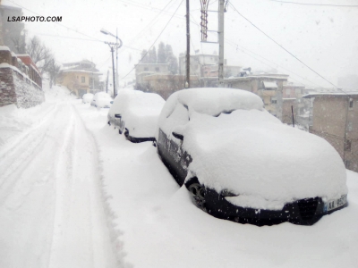 3 qarqe rrezikohen nga reshjet e dëborës, vendosni zinxhirët!