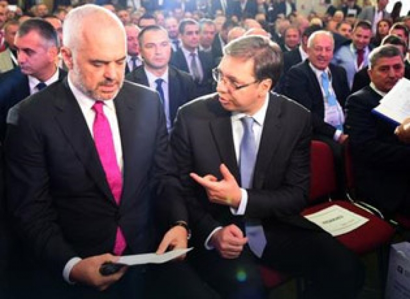 "Inskenimet e Ramës dhe Vuçiç kundër Kosovës"/ Pikëpyetjet e Deutsche Welle-s