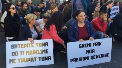 &quot;Zëri i Amerikës&quot; mbështet banorët e &quot;Astirit&quot;: Nuk mund të nxirren në rrugë