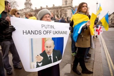 Tensionet me Ukrainën, Merkel: Faji i plotë rëndon mbi Putin