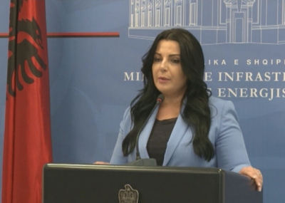 Rrjedh në media lufta e bendshme në PS, më kë po përplaset Balluku?