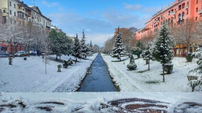 Sot pritet të bie borë në Tiranë