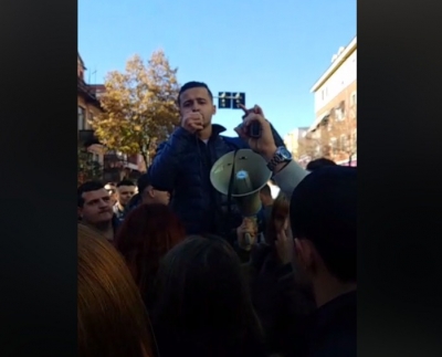 Edmond Tupe në mbështetje të studentëve