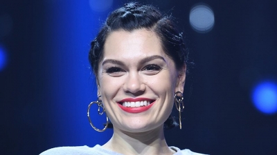 Ja si dukej Jessie J në tapetin e kuq