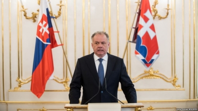 Presidenti sllovak: Ujqërit e Natës, rrezik për sigurinë