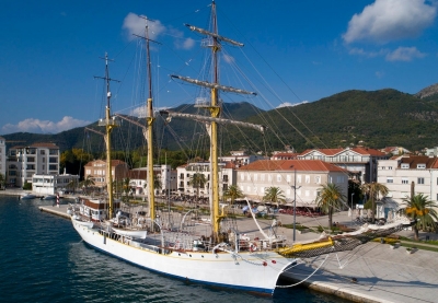 Kroacia kërcënon Malin e Zi, arsyeja është një anije 85 vjeçare
