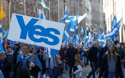 Skocezët duan pavarësi nga Mbretëria e Bashkuar, marshojnë në Edinburg