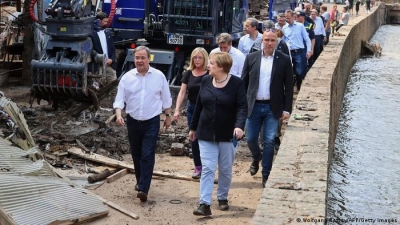 DW: Qeveria gjermane jep 400 milionë euro për viktimat e përmbytjeve