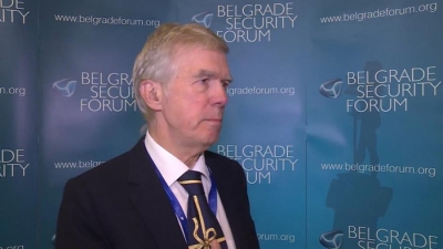 Cooper: Duhet pasur kujdes me idenë e shkëmbimit