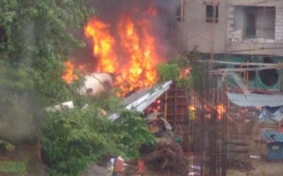Video/ Rrëzohet avioni në Indi, 5 persona humbin jetën