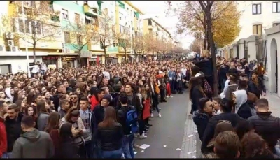 Paloka: Protesta e studentëve, të zhyturit në b... e Ramës dëshpërimisht mbrojnë padronin