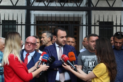 &quot;Ka dokumenta shumë të rënda....&quot;, çfarë paralajmëron ish-deputeti demokrat