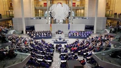 4 skandalet që i mbyllën gojën qeverisë në Bundestag