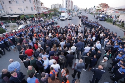 &#039;Unaza e Re&#039;, ultimatium qeverisë: 4 ditë afat të lironi protestuesit ose më 19 tetor ...