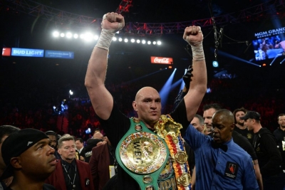 Video/Fury kampion bote për herë të dytë: Wilder masakrohet në 7 raunde