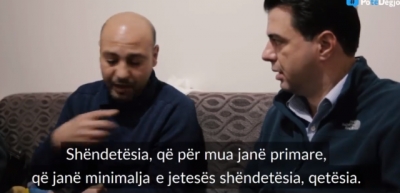 Mbi 30 nxënës me shenja helmimi në spitalin e Fierit, Vasili: Gjeni shkaktarin, qeveria të mos fshihet pas përgjegjësive