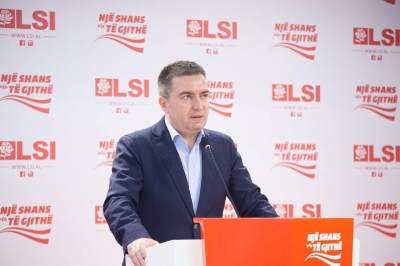 Dorëheqja e ministrit si parathënie e rënies së kryeministrit