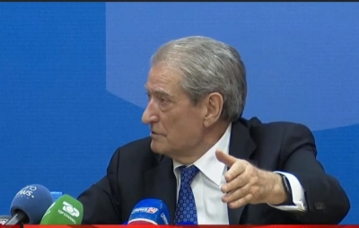 Berisha: Basha u ka plaçkitur kartat anëtarëve të PD-së që të mos votojnë në 18 dhjetor