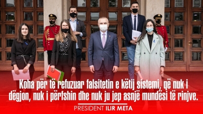 Meta mes të rinjve: Koha për të refuzuar falsitetin e këtij sistemi, që nuk i dëgjon, nuk i përfshin dhe nuk iu jep asnjë mundësi