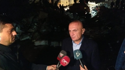 Tragjedia,Meta në Durrës, ndjek nga afër operacionet e shpëtimit