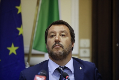 Ministri i Brendshëm i Italisë kërcënohet me jetë, bën reagimin e çuditshëm