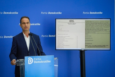 Do të çertifikohesh si nxënës ekselent?! Paguaj 250 mijë lekë!