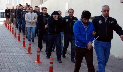 Arrestohen 115 persona për lidhje me grushtit të shtetit