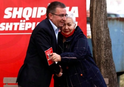 “25 prilli, dita e madhe e fitores”, Luan Rama vlerëson kandidaten e LSI në Vlorë: Avokate e palodhur e interesit publik