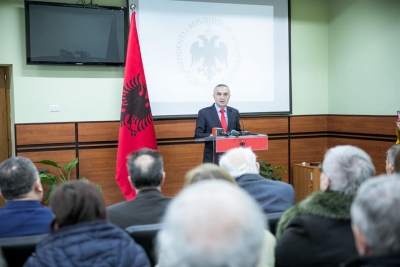 Presidenti Meta vlerëson shkrimtarin e shquar Sterjo Spasse