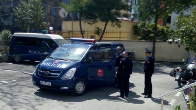 Policia e Shkodrës arreston dy persona, u gjeti nga një dozë kokainë