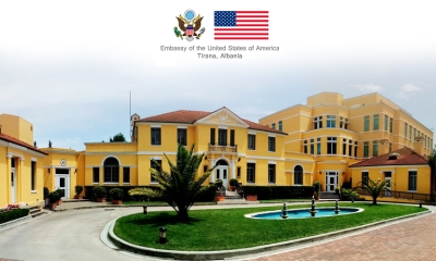 Vendimi pro Metës nga Kushtetuesja, reagon ambasada e SHBA