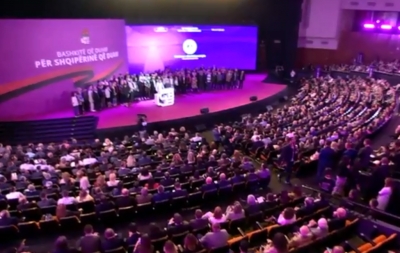 Kongresi i PS/ Ish-deputeti: E neveritshme! Servila, lëpirsa dhe dallkaukë që …